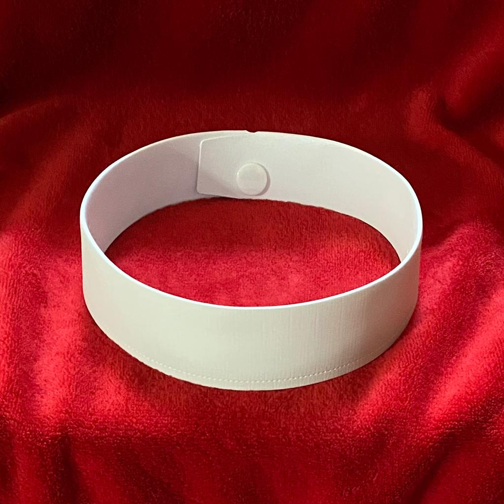 Collar Romawi atau Roman Collar Melingkar dari Plastik