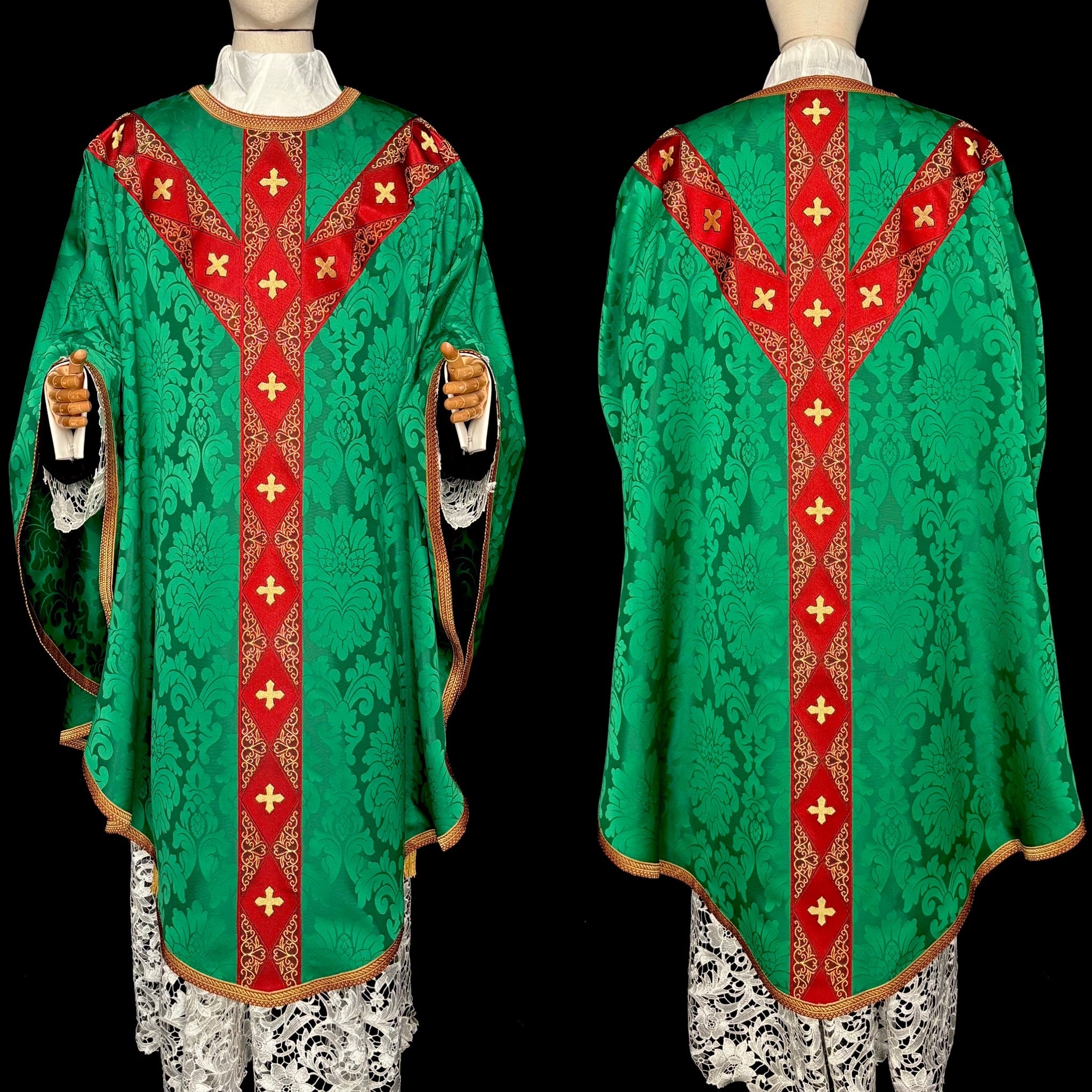 Kasula atau Busana/Jubah Misa Premium - Model Gothic KTY01